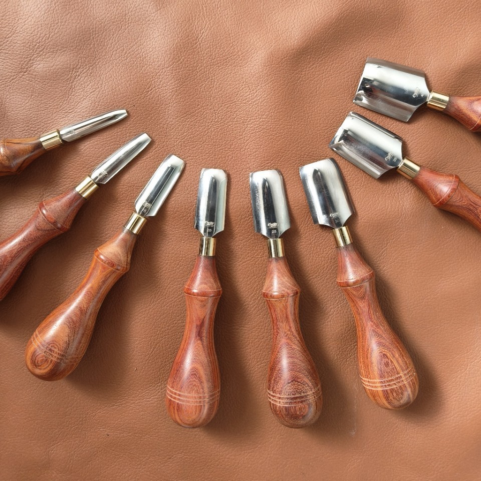 手作り革細工用ツール、手押し式丸めナイフ、浅型丸型革裁断カッ - Leatherwork Hand Press のレビューと価格