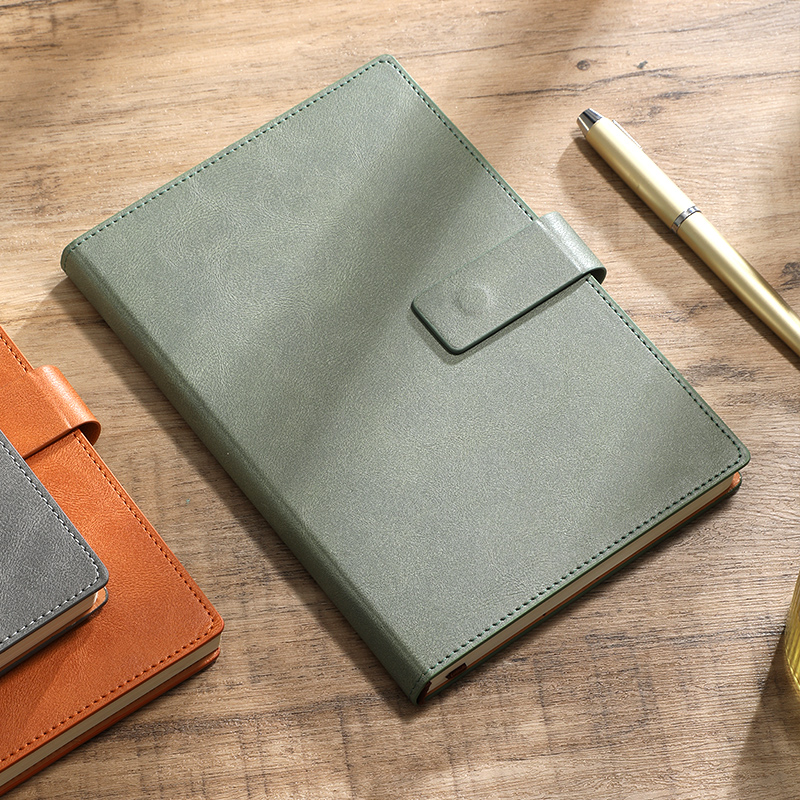 A5 ビジネスノート カラーチェンジPUレザー ジャーナル  - Leather Work Notebook のレビューと価格
