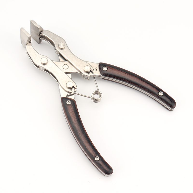 革製フラットプライヤー ステンレス鋼製 ハンドメイド レザー - Leatherwork Hand Press のレビューと価格