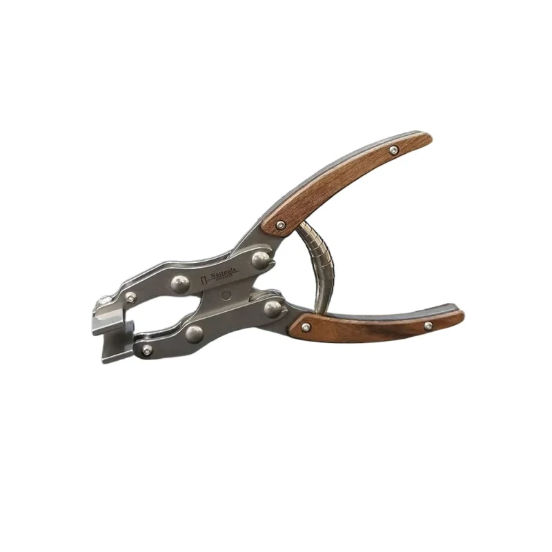革製フラットプライヤー ステンレス鋼製 ハンドメイド レザー - Leatherwork Hand Press のレビューと価格