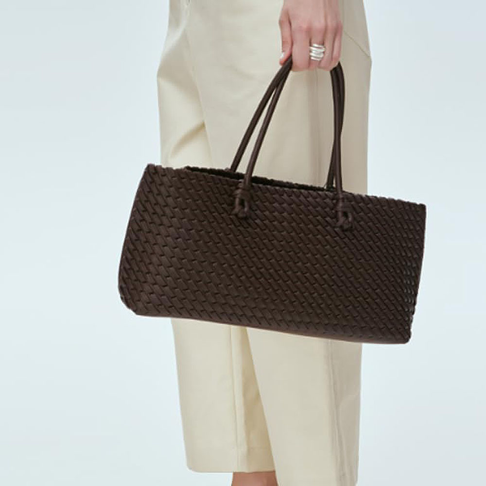 織り込みトートバッグ レディース 大きめ ショルダーバッグ  - Leatherwork Wallet のレビューと価格